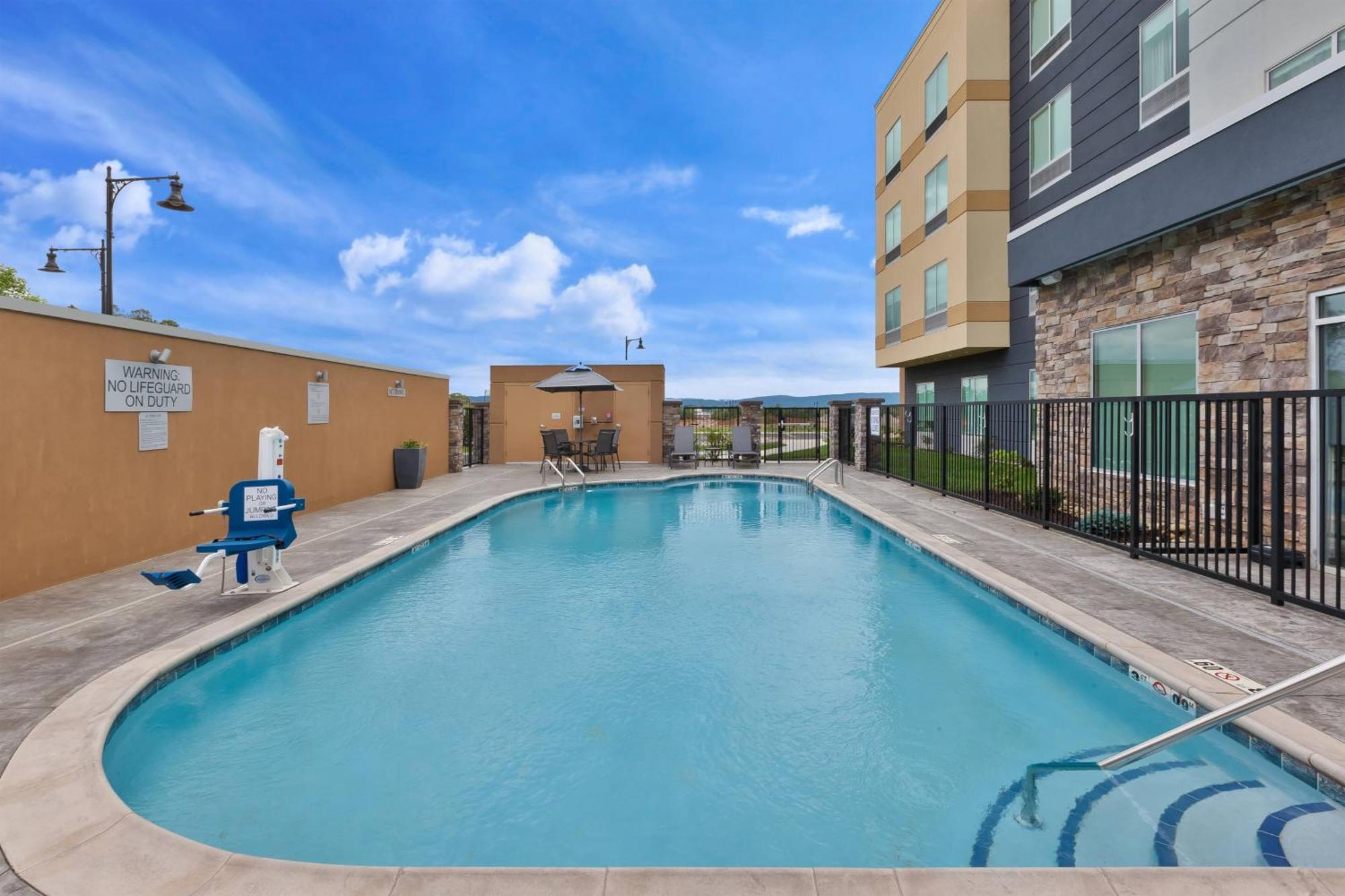 Fairfield By Marriott Inn & Suites Knoxville Airport אלקואה מראה חיצוני תמונה